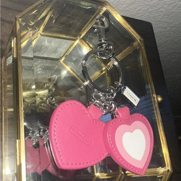 Coach Pink Heart Keychain Set Y2K Rare - Picture 2 of 5
